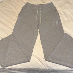 ALO Yoga Waffle Knit Gray Pants
